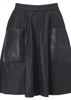 14333 Wide skirt w. python pockets, samantha black